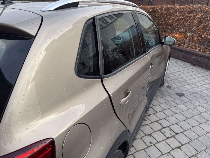 Auto 140257-12.jpg